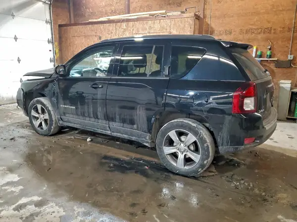 1C4NJCEB8HD184901 2017 JEEP COMPASS - Image 2