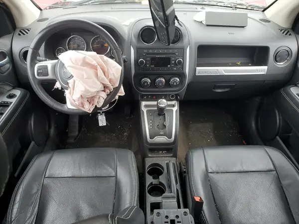 1C4NJCEB8HD184946 2017 JEEP COMPASS - Image 8