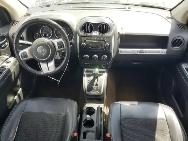 1C4NJCEB8HD198149 2017 JEEP COMPASS - Image 8