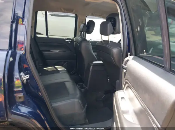 1C4NJCEB8HD198331 2017 JEEP COMPASS - Image 8