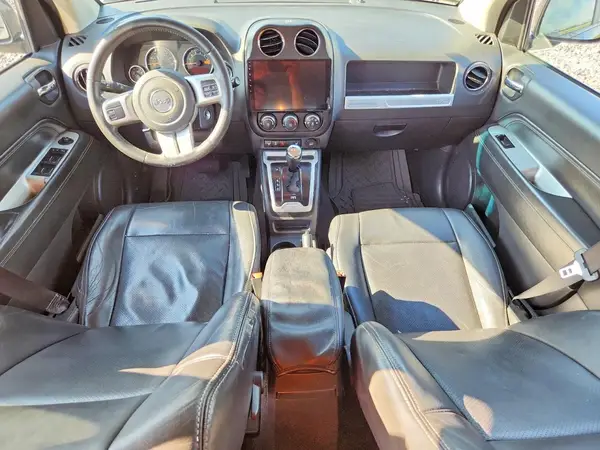 1C4NJCEB9HD199584 2017 JEEP COMPASS - Image 8