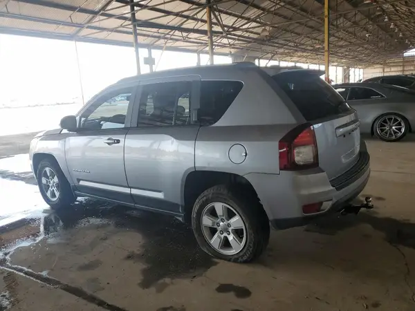 1C4NJCEB9HD206551 2017 JEEP COMPASS - Image 2
