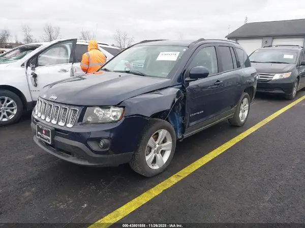 1C4NJCEBXHD156162 2017 JEEP COMPASS - Image 2