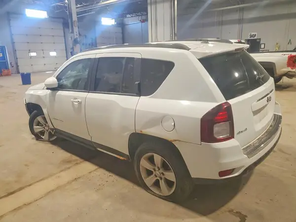 1C4NJDAB1GD573938 2016 JEEP COMPASS - Image 2