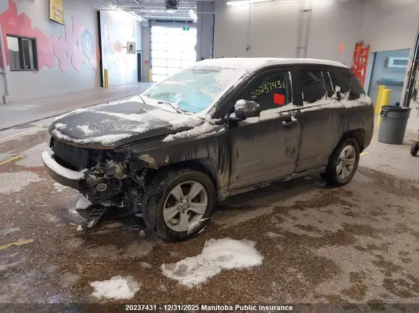 1C4NJDAB1HD125555 2017 JEEP COMPASS - Image 2