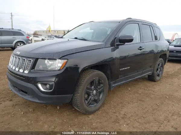 1C4NJDAB2GD578999 2016 JEEP COMPASS - Image 2