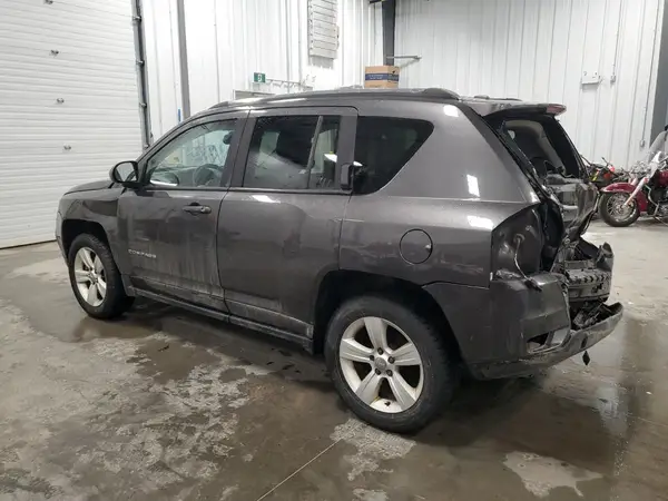 1C4NJDAB2GD762730 2016 JEEP COMPASS - Image 2