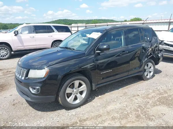 1C4NJDAB3GD627076 2016 JEEP COMPASS - Image 2
