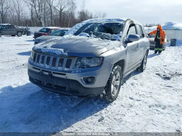 1C4NJDAB4GD626292 2016 JEEP COMPASS - Image 2