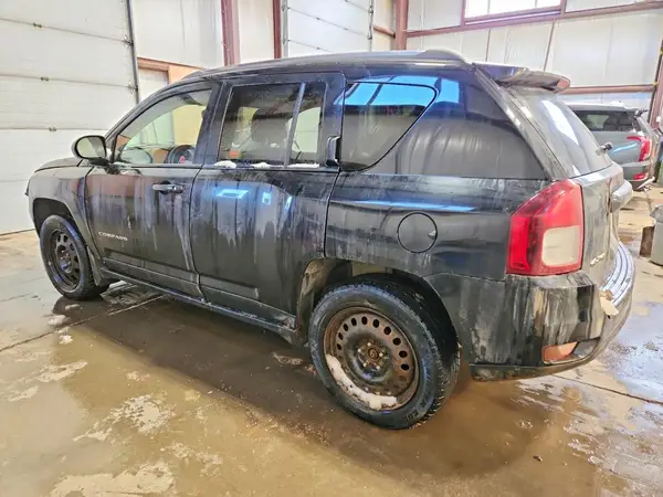 1C4NJDAB4GD791954 2016 JEEP COMPASS - Image 2