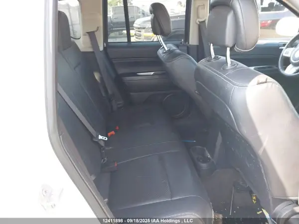 1C4NJDAB9GD702041 2016 JEEP COMPASS - Image 8