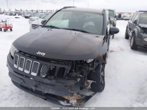 1C4NJDABXGD579320 2016 JEEP COMPASS - Image 2