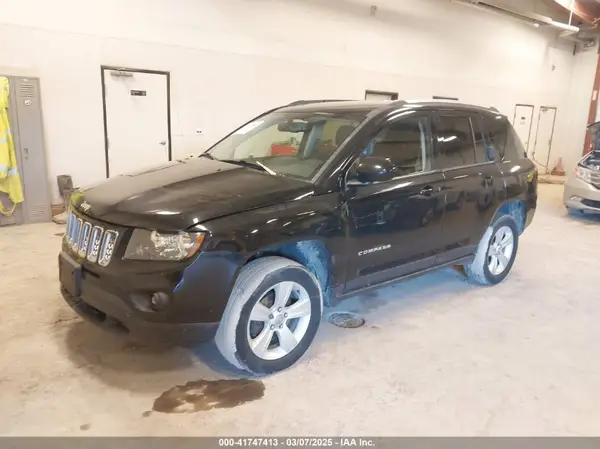 1C4NJDABXGD593959 2016 JEEP COMPASS - Image 2