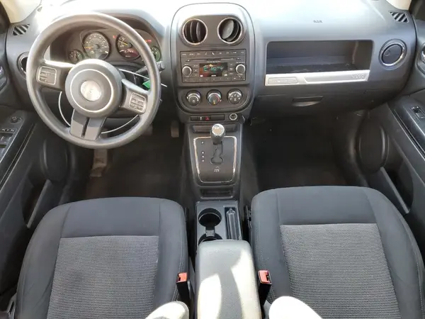 1C4NJDBB0GD518511 2016 JEEP COMPASS - Image 8