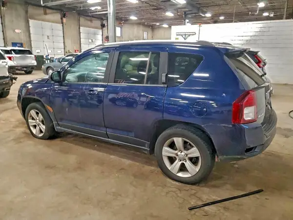 1C4NJDBB0GD551461 2016 JEEP COMPASS - Image 2
