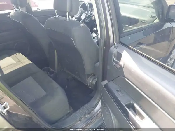1C4NJDBB0GD556711 2016 JEEP COMPASS - Image 8