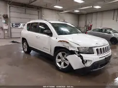 1C4NJDBB0GD571810 2016 JEEP COMPASS