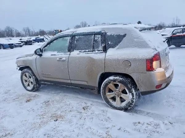 1C4NJDBB0GD617989 2016 JEEP COMPASS - Image 2