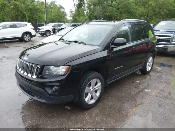 1C4NJDBB0GD657442 2016 JEEP COMPASS - Image 2