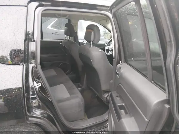 1C4NJDBB0GD657442 2016 JEEP COMPASS - Image 8