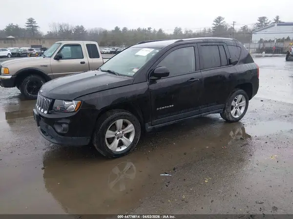 1C4NJDBB0GD670725 2016 JEEP COMPASS - Image 2