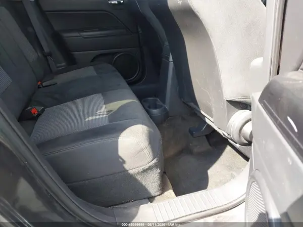 1C4NJDBB0GD712908 2016 JEEP COMPASS - Image 8