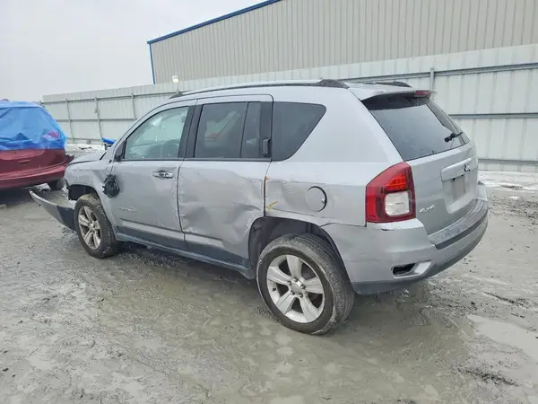 1C4NJDBB0GD718742 2016 JEEP COMPASS - Image 2