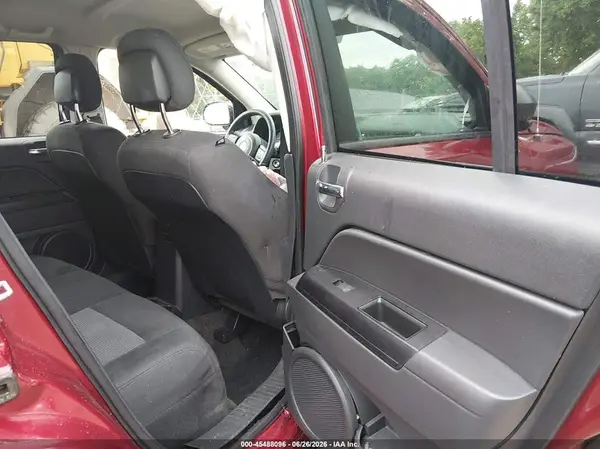 1C4NJDBB0GD746573 2016 JEEP COMPASS - Image 8