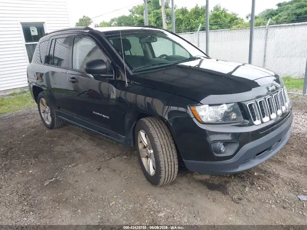 1C4NJDBB0GD781811 2016 JEEP COMPASS - Image 1