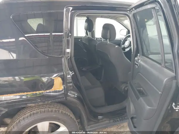 1C4NJDBB0GD781811 2016 JEEP COMPASS - Image 8