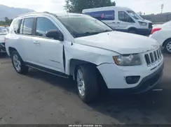 1C4NJDBB0GD781906 2016 JEEP COMPASS
