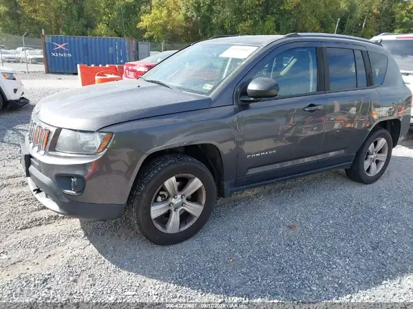 1C4NJDBB0HD101651 2017 JEEP COMPASS - Image 2