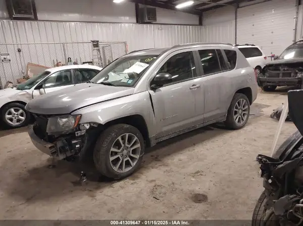 1C4NJDBB0HD113153 2017 JEEP COMPASS - Image 2