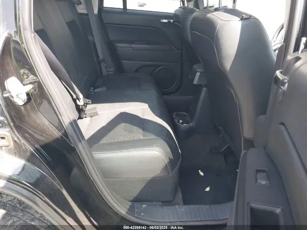 1C4NJDBB0HD169898 2017 JEEP COMPASS - Image 8