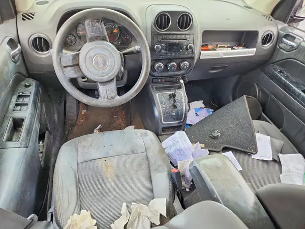 1C4NJDBB1GD500566 2016 JEEP COMPASS - Image 8