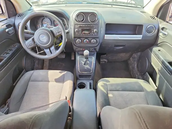 1C4NJDBB1GD506271 2016 JEEP COMPASS - Image 8