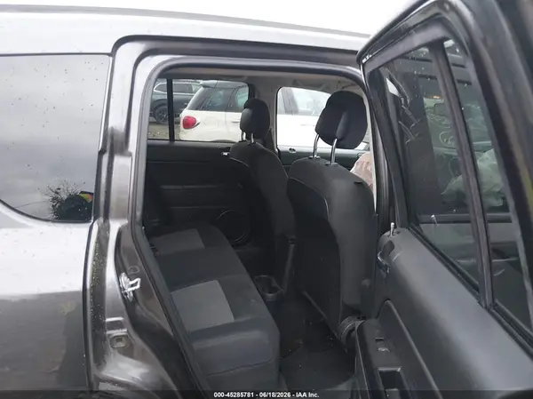1C4NJDBB1GD509669 2016 JEEP COMPASS - Image 8