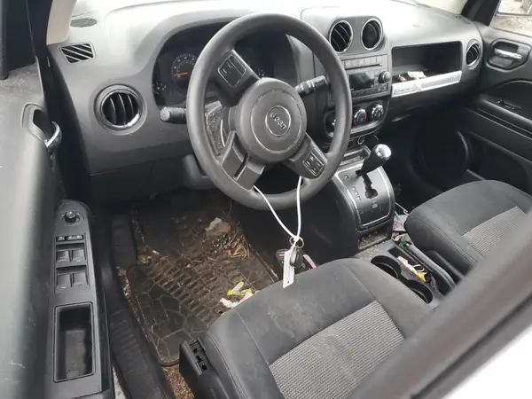 1C4NJDBB1GD510093 2016 JEEP COMPASS - Image 8