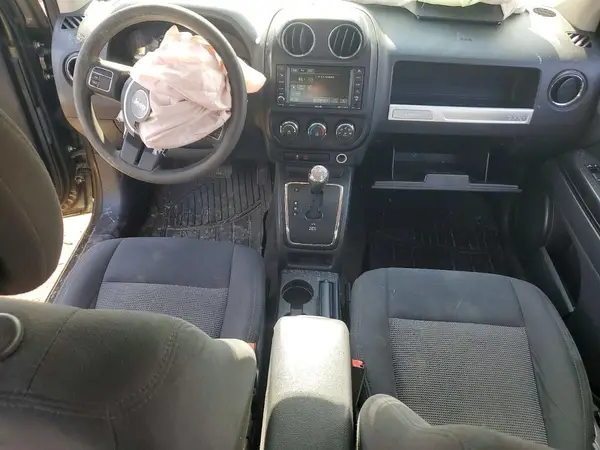 1C4NJDBB1GD511244 2016 JEEP COMPASS - Image 8