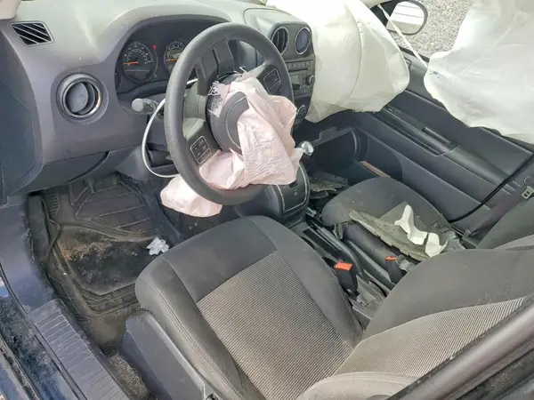 1C4NJDBB1GD519960 2016 JEEP COMPASS - Image 8