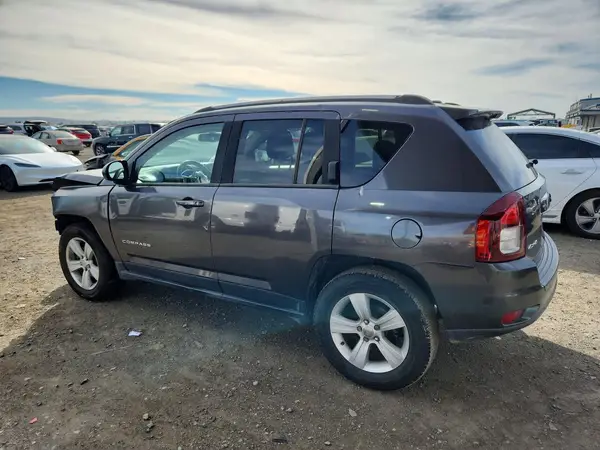 1C4NJDBB1GD520056 2016 JEEP COMPASS - Image 2