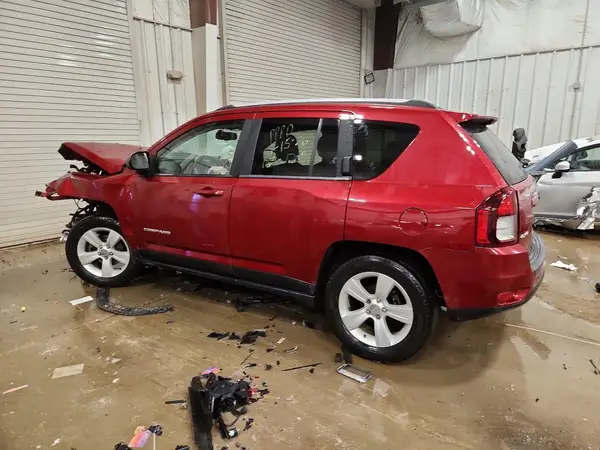 1C4NJDBB1GD520994 2016 JEEP COMPASS - Image 2