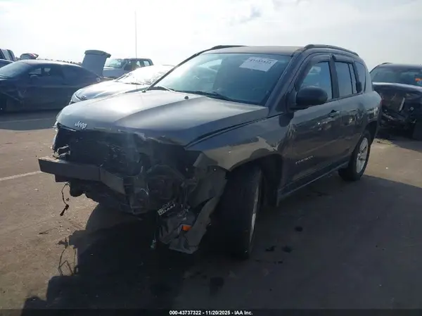1C4NJDBB1GD572044 2016 JEEP COMPASS - Image 2