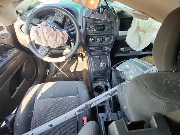 1C4NJDBB1GD572853 2016 JEEP COMPASS - Image 8