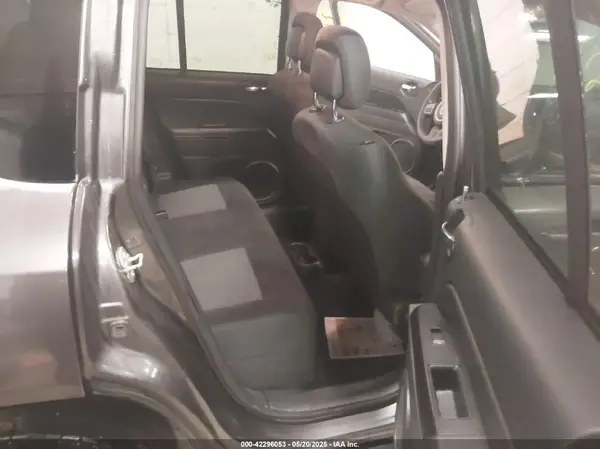 1C4NJDBB1GD626698 2016 JEEP COMPASS - Image 8