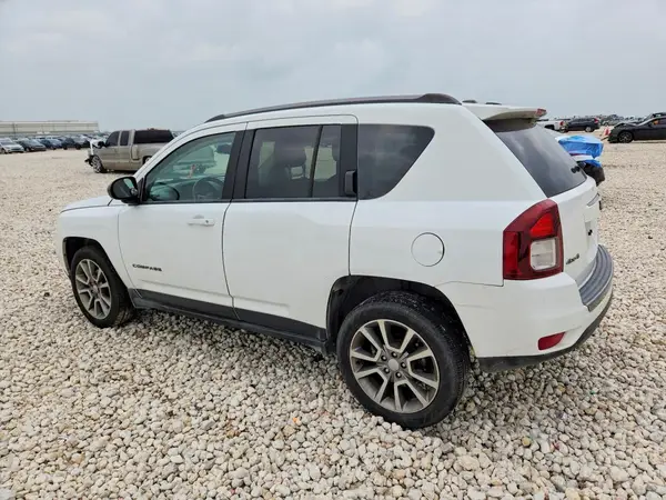 1C4NJDBB1GD627317 2016 JEEP COMPASS - Image 2