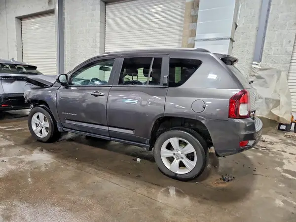 1C4NJDBB1GD631514 2016 JEEP COMPASS - Image 2