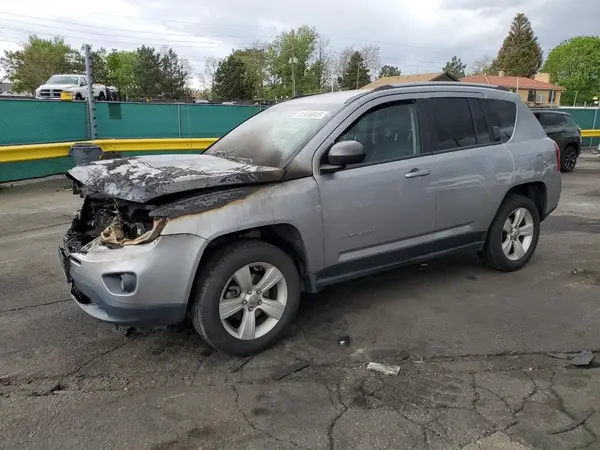 1C4NJDBB1GD631559 2016 JEEP COMPASS - Image 1