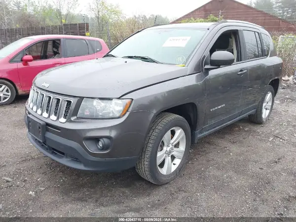 1C4NJDBB1GD632341 2016 JEEP COMPASS - Image 2