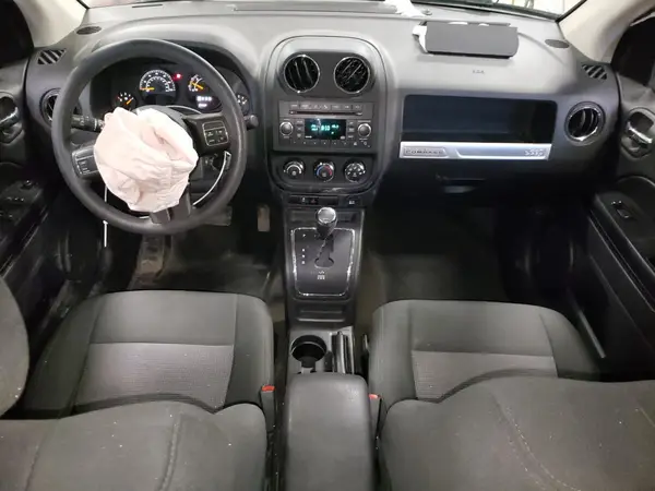 1C4NJDBB1GD635949 2016 JEEP COMPASS - Image 8
